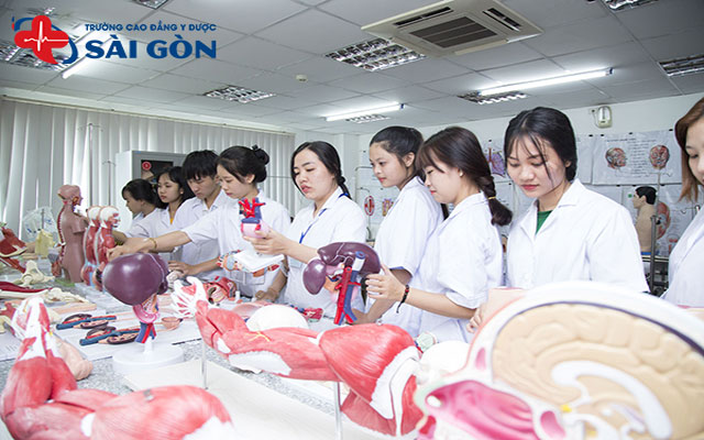  điểm chuẩn ngành Cao đẳng Điều dưỡng