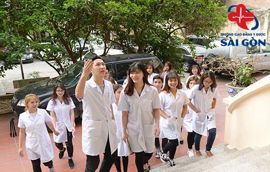 Học Cao đẳng sẽ rút ngắn thời gian hơn so với Đại học