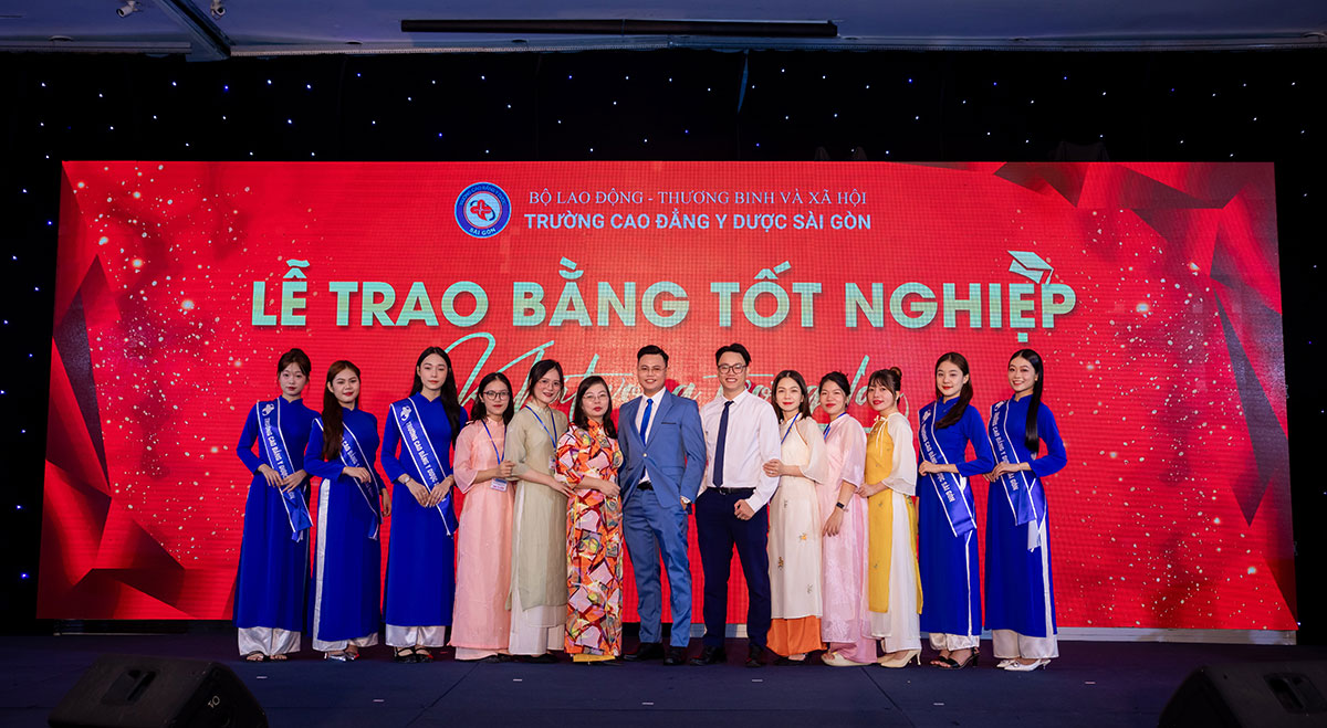 Lễ trao bằng tốt nghiệp Trường Cao đẳng Y Dược Sài Gòn