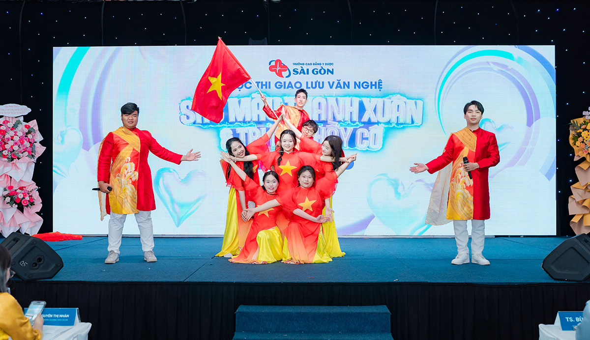 giao lưu văn nghệ chào mừng 20/11