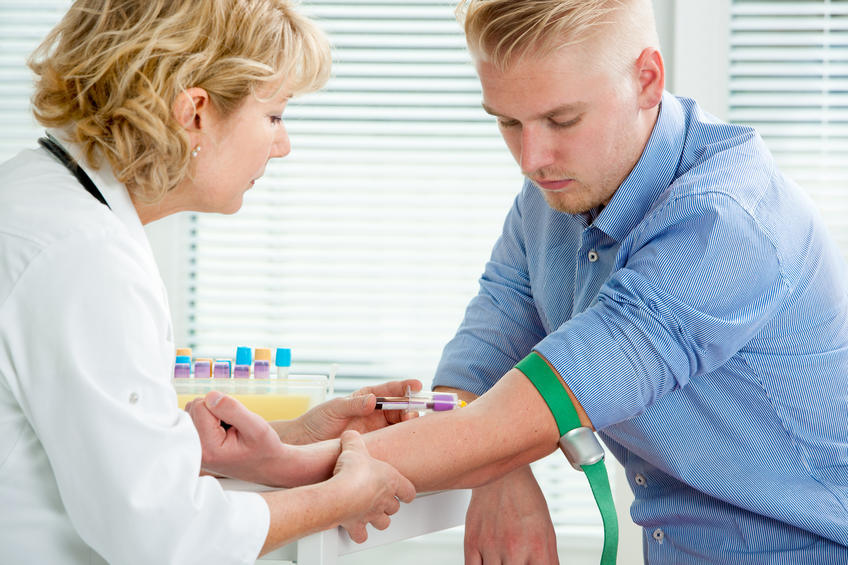 Học Xét nghiệm Y học bạn sẽ được tìm hiểu sâu hơn về xét nghiệm máu