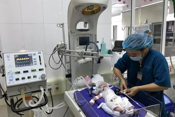 Bật báo động đỏ, cứu thai nhi 35 tuần tuổi trong bụng người mẹ đã tử vong