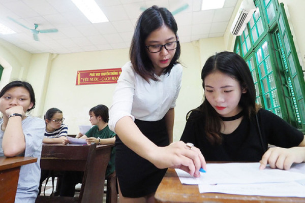 Bộ trưởng GD-ĐT chia sẻ cách tổ chức các môn thi tốt nghiệp THPT năm 2020