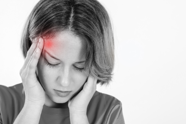 Các triệu chứng của bệnh đau nửa đầu như thế nào?