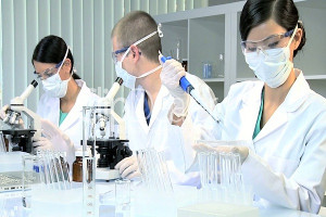 cac-truong-co-nganh-xet-nghiem-y-hoc