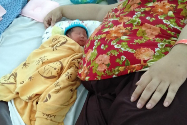 Cân não với ca mổ sản phụ có cân nặng 162kg