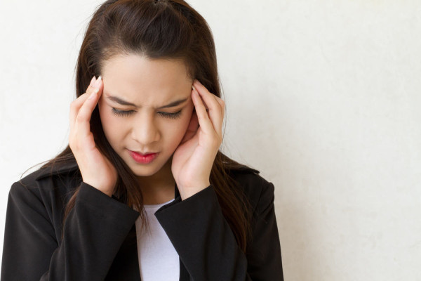 Căng thẳng thần kinh là gì? Dấu hiệu và cách thoát khỏi căng thẳng