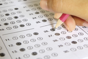 de-thi-chinh-thuc-mon-vat-ly-thpt-quoc-gia-2017-tu-bo-gddt