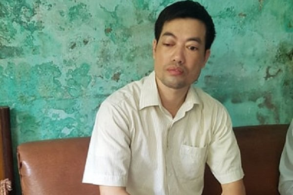 Đối diện với nguy cơ mù vĩnh viễn sau phẫu thuật chữa sụp mi mắt tại bệnh viện Mắt Trung ương