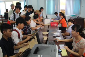 giai-dap-thac-mac-rut-ho-so-dai-hoc-co-mat-tien-khong