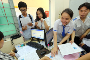 hoc-bo-tuc-co-duoc-thi-dai-hoc-duoc-khong