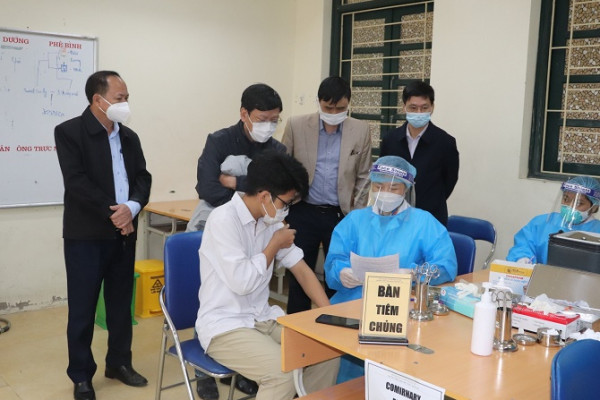 Học sinh lớp 9 ở Hà Nội tiêm vắc-xin COVID-19 từ ngày mai