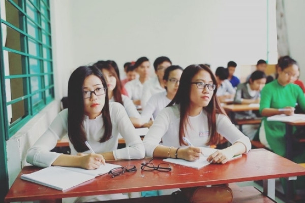 Học trái ngành phải sao? Học trái ngành có ảnh hưởng đến tương lai?