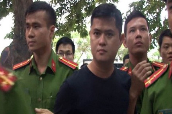 Khởi tố, bắt giam bác sĩ nghi hiếp dâm, hành hung nữ điều dưỡng