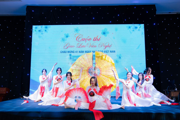 CUỘC THI GIAO LƯU VĂN NGHỆ CHÀO MỪNG 41 NĂM NGÀY NHÀ GIÁO VIỆT NAM (20/11/1982 - 20/11/2023)