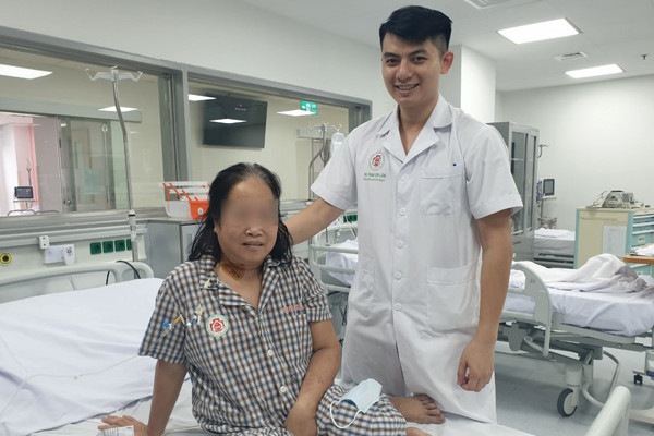 Người phụ nữ ở Hà Nội ngừng tim sau 1 vết đốt của côn trùng