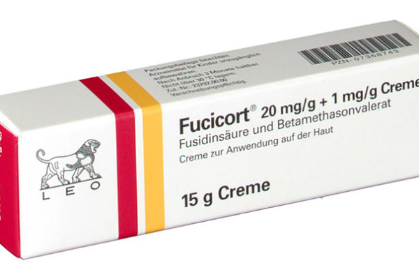 Những điều cần biết khi dùng thuốc Fucicort trong điều trị viêm da