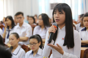nhung-thong-tin-tuyen-sinh-moi-nhat-cua-khoi-r