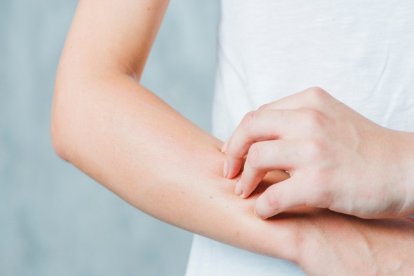 Sốc phản vệ có nguy hiểm không? Nguyên nhân nào gây ra sốc phản vệ?