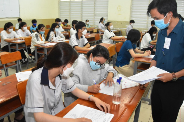 Nhiều trường ĐH điều chỉnh phương án tuyển sinh 2025 để phù hợp với chương trình mới