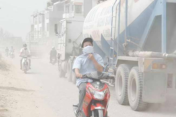 Trường học Hà Nội tạm hoãn các hoạt động ngoài trời vì không khí ô nhiễm không khí