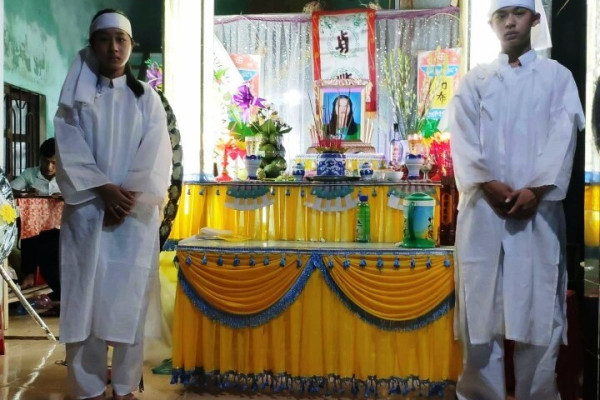 Xem xét đặc cách tốt nghiệp cho thí sinh bỏ thi giữa chừng vì cha giết mẹ