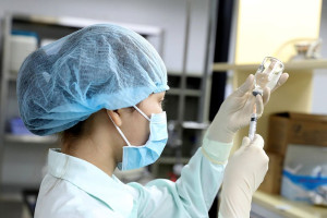 chinh-thuc-tuyen-nguoi-tiem-thu-nghiem-vac-xin-covid-19