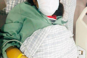 co-gai-25-tuoi-bi-suy-gan-cap-vi-thoi-quen-nhieu-nguoi-hay-mac-phai