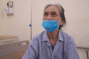 dung-thuoc-mua-qua-mang-nguoi-phu-nu-sut-con-36-kg