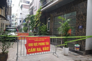 ha-noi-dung-cach-ly-tai-nha-nguoi-ve-tu-tp-ho-chi-minh