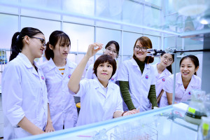 khoi-b-gom-nhung-nganh-nao-mon-gi