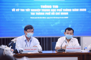 ngay-dau-thi-tot-nghiep-thpt-mot-can-bo-thanh-tra-thi-bi-tich-thu-dien-thoai