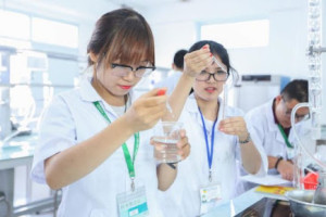 nhung-ban-khoan-ve-chuong-trinh-dao-tao-va-co-hoi-viec-lam-nganh-duoc