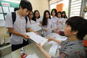 thi-sinh-dang-ky-va-dieu-chinh-nguyen-vong-xet-tuyen-dai-hoc-tu-227-208