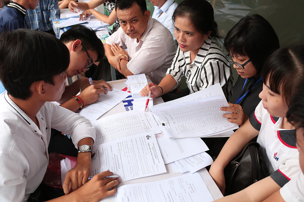 Học viện Nông nghiệp Việt Nam và Đại học Nông Lâm Huế tuyển sinh khối B 13 điểm