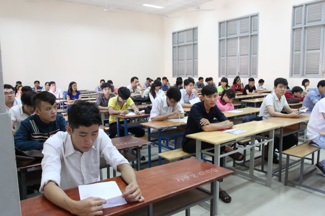Nhiều sinh vi&ecirc;n lựa chọn thi đại học khối D v&igrave; c&oacute; ng&agrave;nh học đa dạng