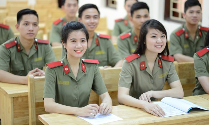 Dieu-kien-xet-tuyen-nganh-cong-an