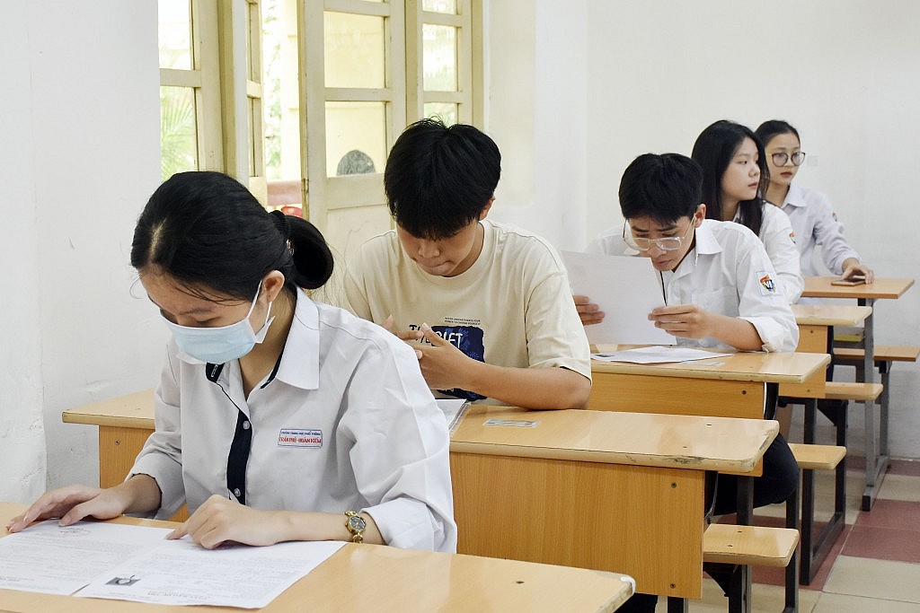 Bộ GD&ĐT chưa công bố đề thi tham khảo tốt nghiệp THPT 2025