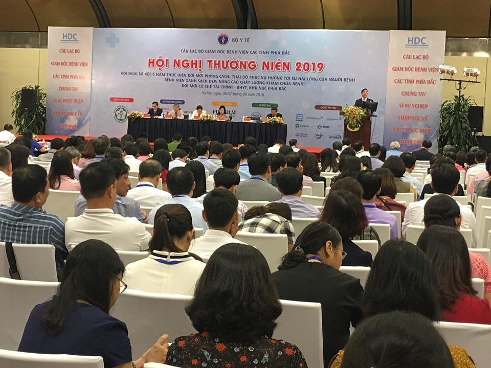 Toàn cảnh hội nghị sơ kết 5 năm thực hiện đổi mới bệnh viện xanh - sạch - đẹp