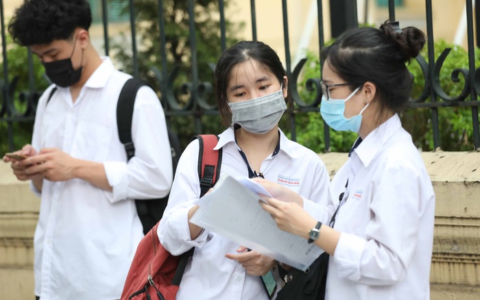 C&aacute;c trường đại học khối ng&agrave;nh Y Dược v&igrave; sao chưa tổ chức kỳ thi ri&ecirc;ng?