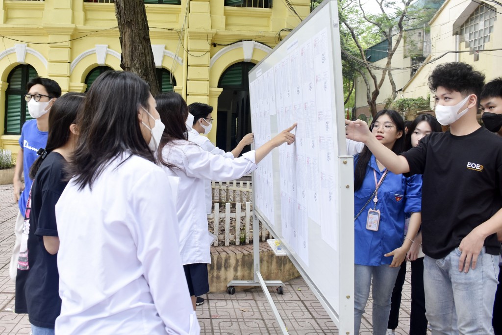 C&aacute;c trường hợp được miễn thi tốt nghiệp THPT, đặc c&aacute;ch tốt nghiệp THPT