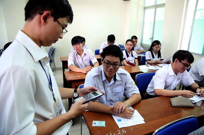 Điểm b&agrave;i thi THPT quốc gia chiếm 70% điểm x&eacute;t tốt nghiệp