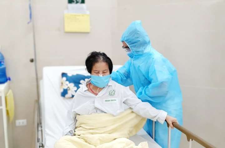 Cách tập thở cải thiện chức năng phổi cho người mắc COVID-19 nhanh hồi phục