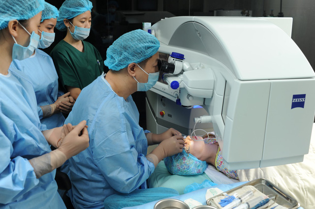 Bạn có thể được chỉ định phẫu thuật mổ mắt để điều trị cận thị