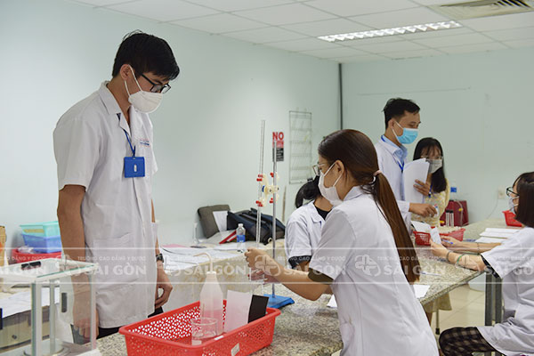 Chỉ tiêu tuyển sinh Cao đẳng Dược TPHCM năm 2025