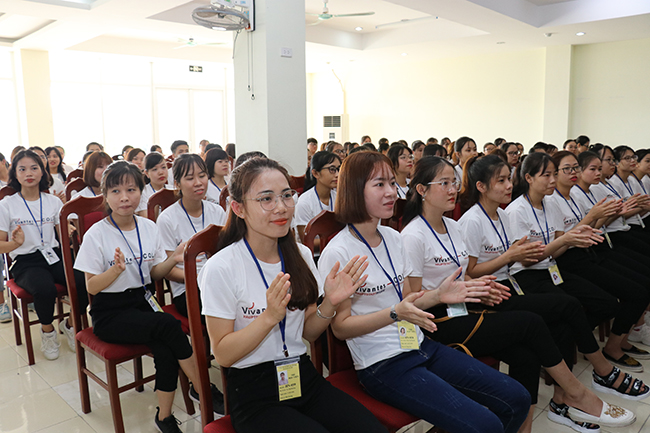 Học nghề đang l&agrave; lựa chọn của nhiều học sinh