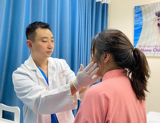 Cô gái có cả buồng trứng và tinh hoàn