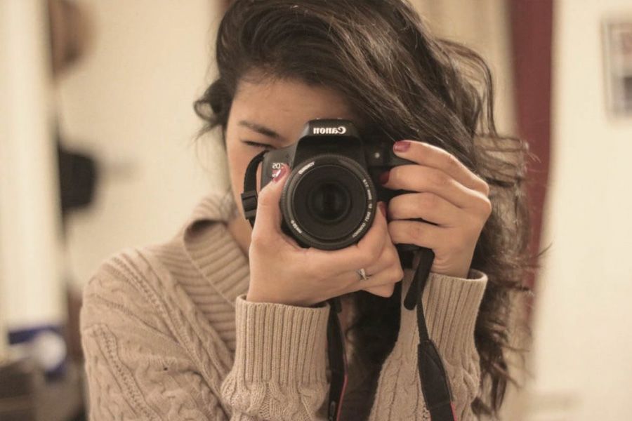 con-gai-nen-hoc-nganh-gi