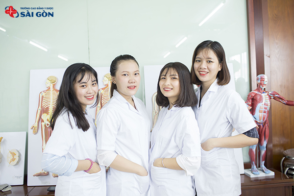 Đầu vào Cao đẳng Điều dưỡng TPHCM có khó không?