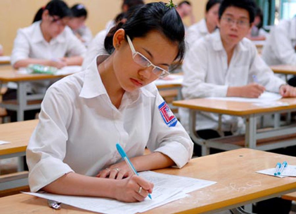 Đề thi môn Toán kỳ thi THPT năm 2011 của Bộ GD&ĐT